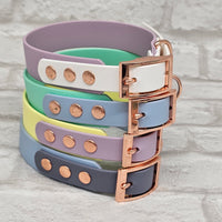 TrinketyPaws™ | BioThane® wasserdichtes zweifarbiges Halsband® | Sherbet Lemon & Lilac mit rosegoldenen Beschlägen