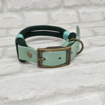 TrinketyPaws™ | Premium Rope / Biothane® zweifarbiges Halsband® | Dark Green & Sage mit antique brass Beschlägen