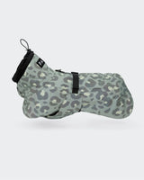 PAIKKA | VISIBILITY Rain Coat Lite | VOLLREFLEKTIERENDER Regenmantel Lite | Green Leo