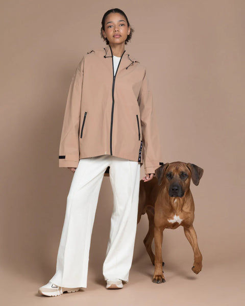 PAIKKA | Visibility Raincoat Lite for Humans Unisex | Regenjacke Lite Unisex | Taupe