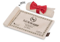 P.L.A.Y. | Graduation Set | Hut & Schriftrolle aus Plüsch
